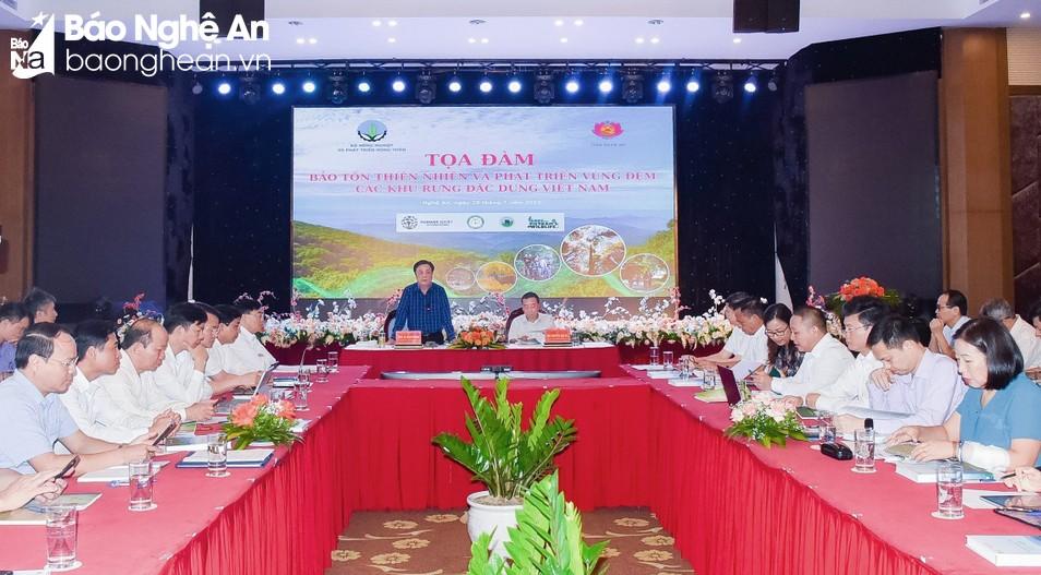 Bộ trưởng Lê Minh Hoan: Cần thay đổi tư duy, cách tiếp cận trong phát triển rừng Bộ trưởng Lê Minh Hoan: Cần thay đổi tư duy, cách tiếp cận trong phát triển rừng