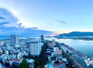 Thành phố nào của Việt Nam được gọi là nơi 'đầu biển, cuối sông'?