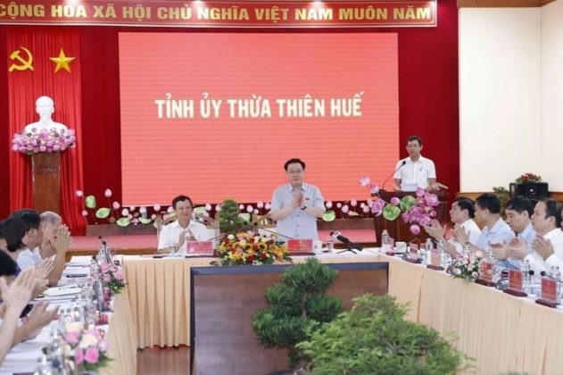 1 min 34 631x420 - Chủ tịch Quốc hội làm việc với Ban Thường vụ Tỉnh ủy Thừa Thiên-Huế