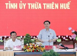 Chủ tịch Quốc hội làm việc với Ban Thường vụ Tỉnh ủy Thừa Thiên-Huế