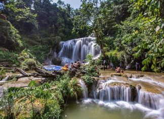 Chiêm ngưỡng vẻ đẹp tự nhiên, nguyên sơ của Thác Mu ở Hòa Bình