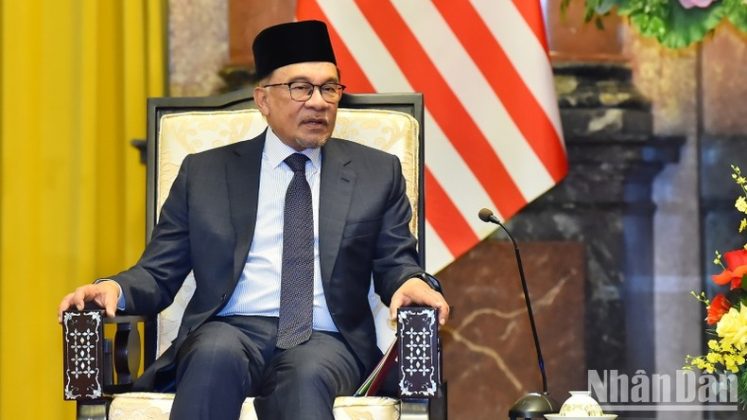 Thủ tướng Malaysia Anwar Ibrahim ph&aacute;t biểu đ&aacute;p từ Chủ tịch nước V&otilde; Văn Thưởng.
