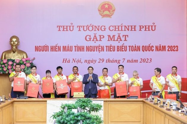 6 min 1 630x420 - Thủ tướng Phạm Minh Chính gặp mặt người hiến máu tình nguyện tiêu biểu