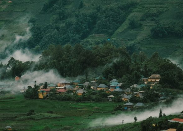 C&oacute; một m&ugrave;a h&egrave; xanh m&aacute;t ở Y T&yacute;, cảnh đẹp ngỡ ng&agrave;ng như ở trời &Acirc;u
