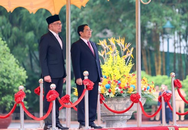 8 min 18 607x420 - Thủ tướng Phạm Minh Chính chủ trì Lễ đón Thủ tướng Malaysia