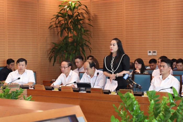 Bà Phạm Thị Mỹ Hoa, Phó Giám đốc Sở Văn hóa và Thể thao Hà Nội trả lời về đêm nhạc của nhóm BlackPink.