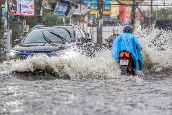 Bão số 1 có thể gây gió giật cấp 15, mưa lớn trên đất liền từ ngày 18/7