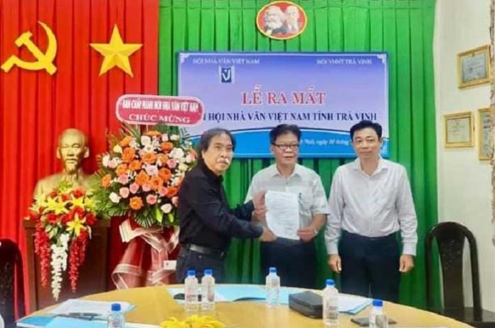 Chi hội Nhà văn Việt Nam tỉnh Trà Vinh làm lễ ra mắt Chi hội Nhà văn Việt Nam tỉnh Trà Vinh làm lễ ra mắt