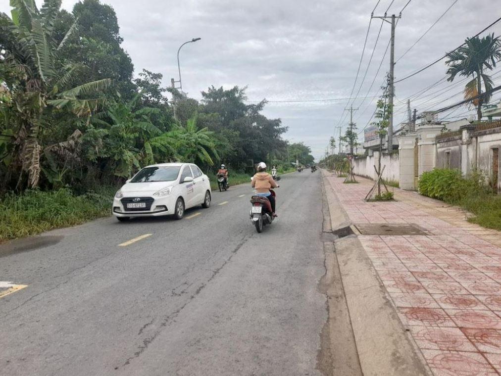 Đường Nguyễn Cửu Vân (phường 4, TP.Tân An) ngày nay 