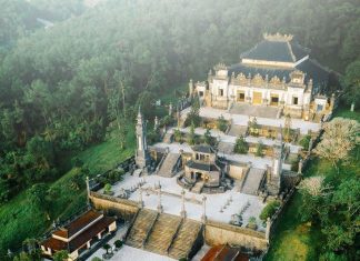 Lăng Khải Định: Dấu ấn kiến trúc Đông – Tây Lăng Khải Định: Dấu ấn kiến trúc Đông - Tây