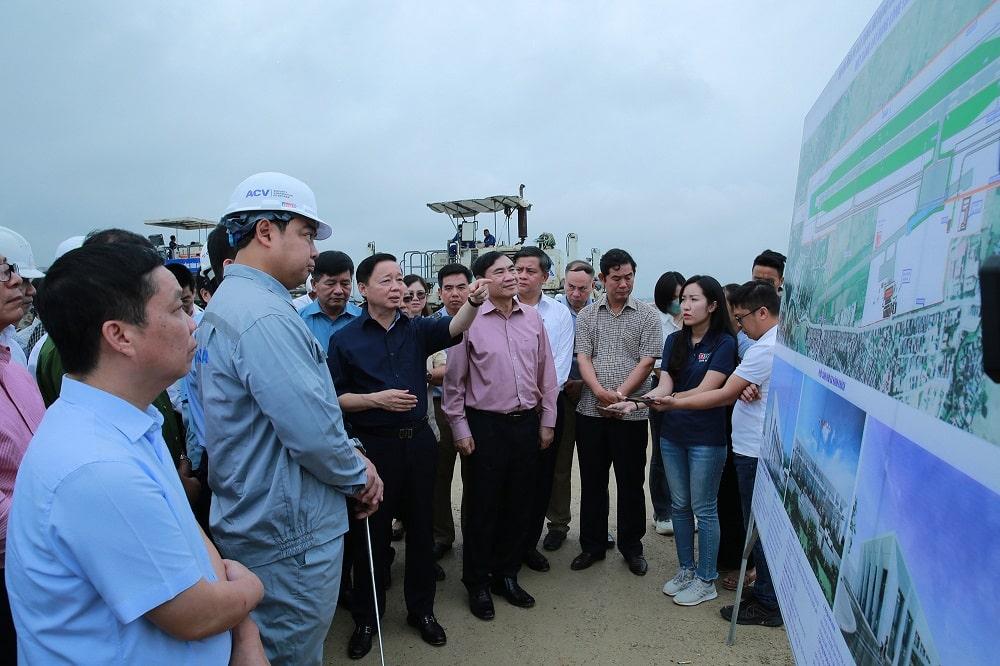 Không để chậm tiến độ, nhưng chất lượng là quan trọng nhất Không để chậm tiến độ, nhưng chất lượng là quan trọng nhất