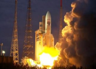 Tên lửa Ariane 5 của châu Âu thực hiện sứ mệnh cuối cùng