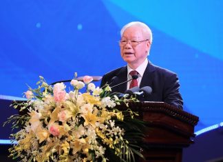Tổng Bí thư: ‘Văn nghệ sĩ không để sự tầm thường, dễ dãi ám ảnh mình’ Tổng Bí thư: 'Văn nghệ sĩ không để sự tầm thường, dễ dãi ám ảnh mình'