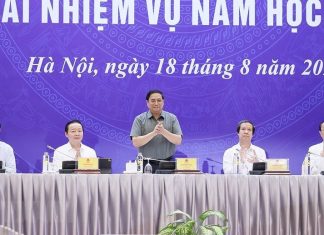 Thủ tướng dự Hội nghị Triển khai Nhiệm vụ năm học 2023-2024