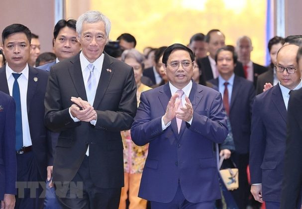 1 min 76 607x420 - Thủ tướng Việt Nam và Singapore dự hội nghị thúc đẩy các dự án hợp tác