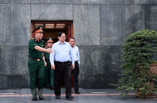 2 min 37 640x420 - Thủ tướng kiểm tra công tác tu bổ định kỳ Lăng Chủ tịch Hồ Chí Minh