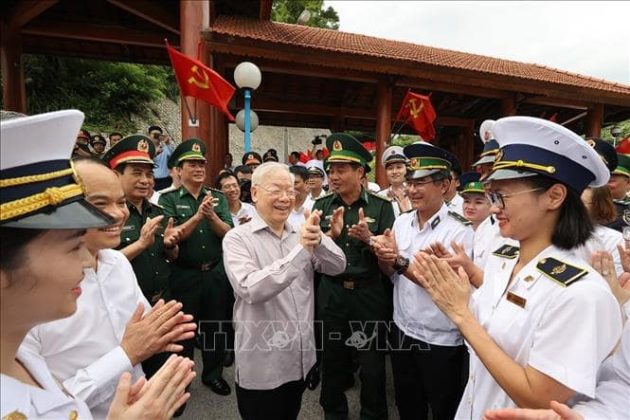 2 min 66 630x420 - Những hình ảnh Tổng Bí thư Nguyễn Phú Trọng thăm Cửa khẩu Quốc tế Hữu Nghị