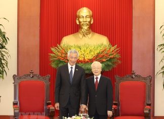 Tổng Bí thư Nguyễn Phú Trọng tiếp Thủ tướng Singapore