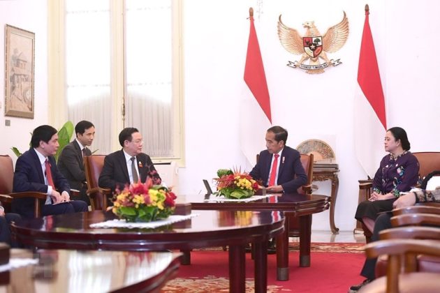 Chủ tịch Quốc hội tiếp x&uacute;c song phương tại Indonesia