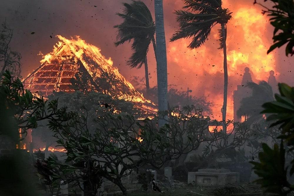 Cháy rừng thiêu rụi đảo Maui, Mỹ hôm 9/8 - h2