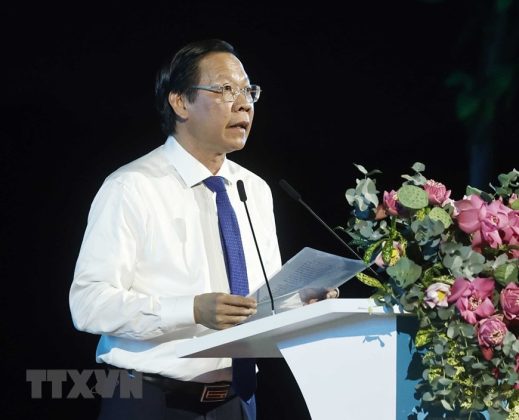 4 min 13 519x420 - Chủ tịch nước Võ Văn Thưởng dự Lễ hội Sông nước TP Hồ Chí Minh