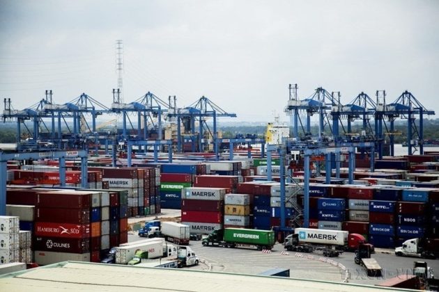 T&acirc;n Cảng S&agrave;i G&ograve;n-cảng hiện đại v&agrave; lớn nhất Việt Nam với thị phần container xuất nhập khẩu chiếm tr&ecirc;n 90% khu vực ph&iacute;a Nam v&agrave; hơn 60% thị phần cả nước. (Ảnh: Hồng Đạt/TTXVN)