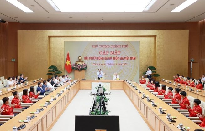 8 min 15 654x420 - Thủ tướng gặp mặt Đội tuyển Bóng đá Nữ Quốc gia Việt Nam