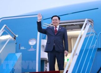Chủ tịch Quốc hội lên đường tham dự AIPA-44, thăm Indonesia và Iran