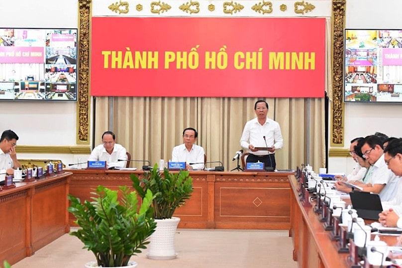 Chu tich TP.HCM Phan Van Mai phat bieu tu dau cau TPHCM min - Tỉnh thành nào có số huyện, xã thuộc diện sắp xếp, sáp nhập nhiều nhất?