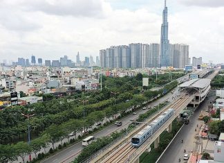 Thành phố Hồ Chí Minh: Những công trình hạ tầng mong ngày về đích