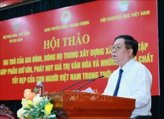 Gia đình, dòng họ góp phần phát triển văn hóa, con người Việt Nam