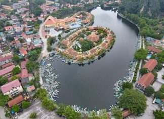 Sẽ sáp nhập huyện Hoa Lư với TP Ninh Bình, hướng tới mục tiêu trở thành đô thị cố đô di sản Sẽ sáp nhập huyện Hoa Lư với TP Ninh Bình, hướng tới mục tiêu trở thành đô thị cố đô di sản