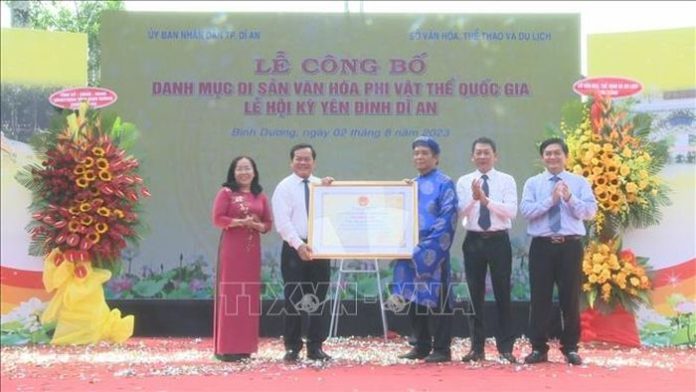 Lễ hội Kỳ yên đình Dĩ An là Di sản Văn hóa phi vật thể quốc gia Lễ hội Kỳ yên đình Dĩ An là Di sản Văn hóa phi vật thể quốc gia