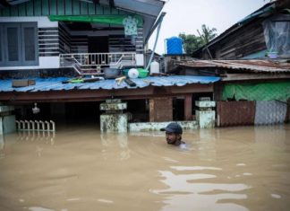 Lũ lụt và sạt lở đất ở Myanmar khiến 40.000 người phải sơ tán