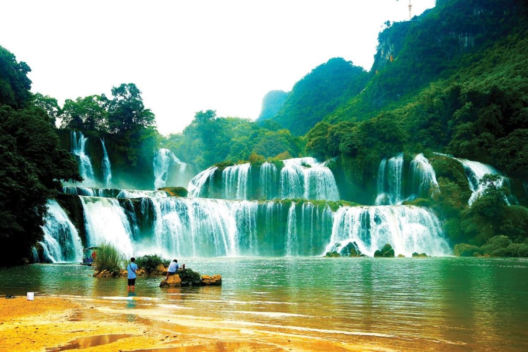 'Viên ngọc xanh' của vùng Đông Bắc 'Viên ngọc xanh' của vùng Đông Bắc