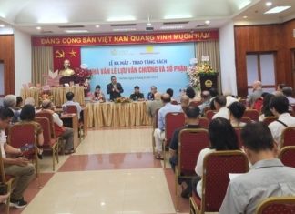 Ra mắt sách” Nhà văn Lê Lựu văn chương và số phận Ra mắt sách" Nhà văn Lê Lựu văn chương và số phận