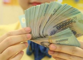 Đối tượng được tăng lương 2 lần liên tiếp trong tháng 7, 8/2023