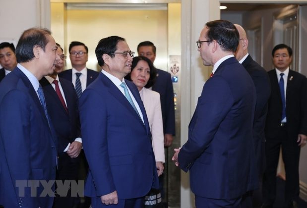 L&atilde;nh đạo Đại học Georgetown đ&oacute;n Thủ tướng Phạm Minh Ch&iacute;nh.