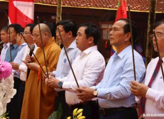 Dâng hương tưởng niệm 581 năm ngày mất Anh hùng dân tộc, Danh nhân văn hóa thế giới Nguyễn Trãi