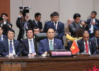 Thủ tướng dự Hội nghị Cấp cao ASEAN-Trung Quốc lần thứ 26