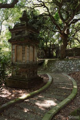 10 min 7 280x420 - Ngôi chùa 900 năm tuổi cổ kính linh thiêng nổi tiếng, nằm trên đỉnh núi ở Hà Nam