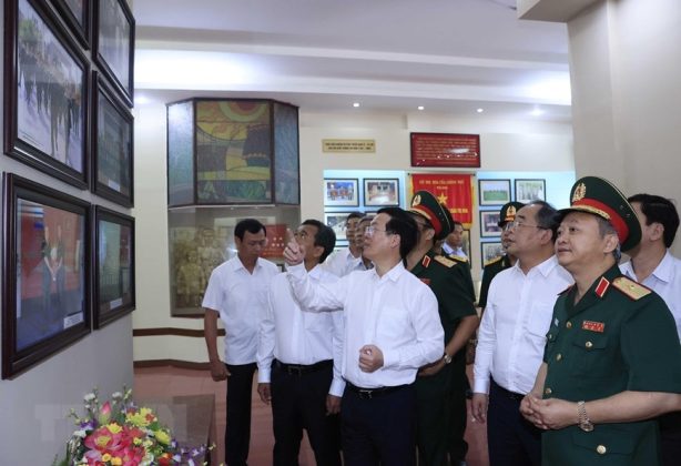 13 614x420 - Chủ tịch nước Võ Văn Thưởng thăm Binh đoàn 15 ở Gia Lai