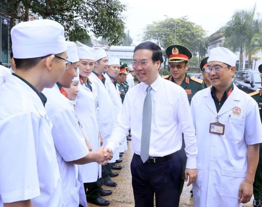14 531x420 - Chủ tịch nước Võ Văn Thưởng thăm Binh đoàn 15 ở Gia Lai
