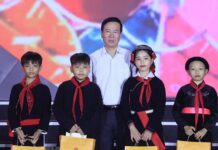 Chủ tịch nước Võ Văn Thưởng dự chương trình Đêm hội Thành Tuyên