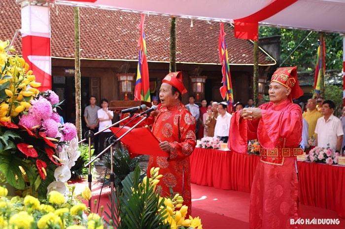 Ông Trần Quang Sơn đọc văn tế Anh hùng dân tộc, Danh nhân văn hóa thế giới Nguyễn Trãi