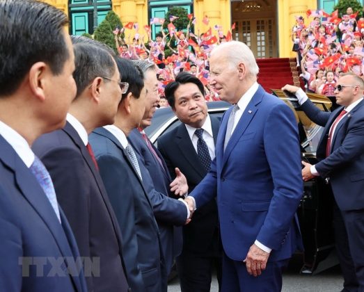6 min 10 523x420 - Lễ đón Tổng thống Hoa Kỳ Joe Biden thăm cấp Nhà nước tới Việt Nam