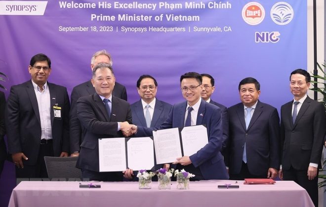 7 min 21 660x420 - Thủ tướng Phạm Minh Chính thăm Công ty NVIDIA, Synopsys và META