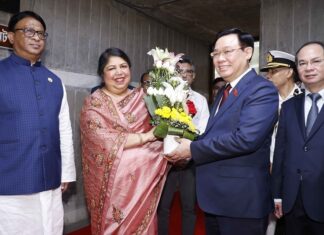 Chủ tịch Quốc hội hội đàm với Chủ tịch Quốc hội Bangladesh