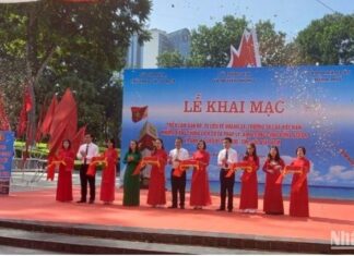 Triển lãm bản đồ, tư liệu về 2 quần đảo Hoàng Sa, Trường Sa của Việt Nam
