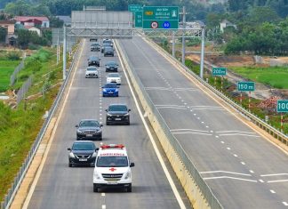 Cao tốc Bắc - Nam đoạn Ninh Bình - Thanh Hóa đưa vào khai thác đã nâng tầm hạ tầng giao thông miền Trung.